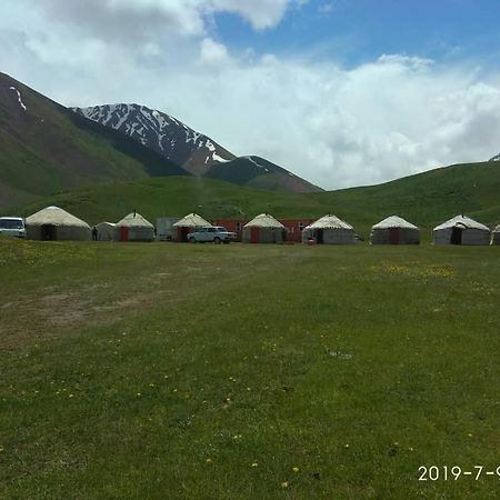 Pamir Nomad Yurt Camp Kara-Kavak Exterior foto
