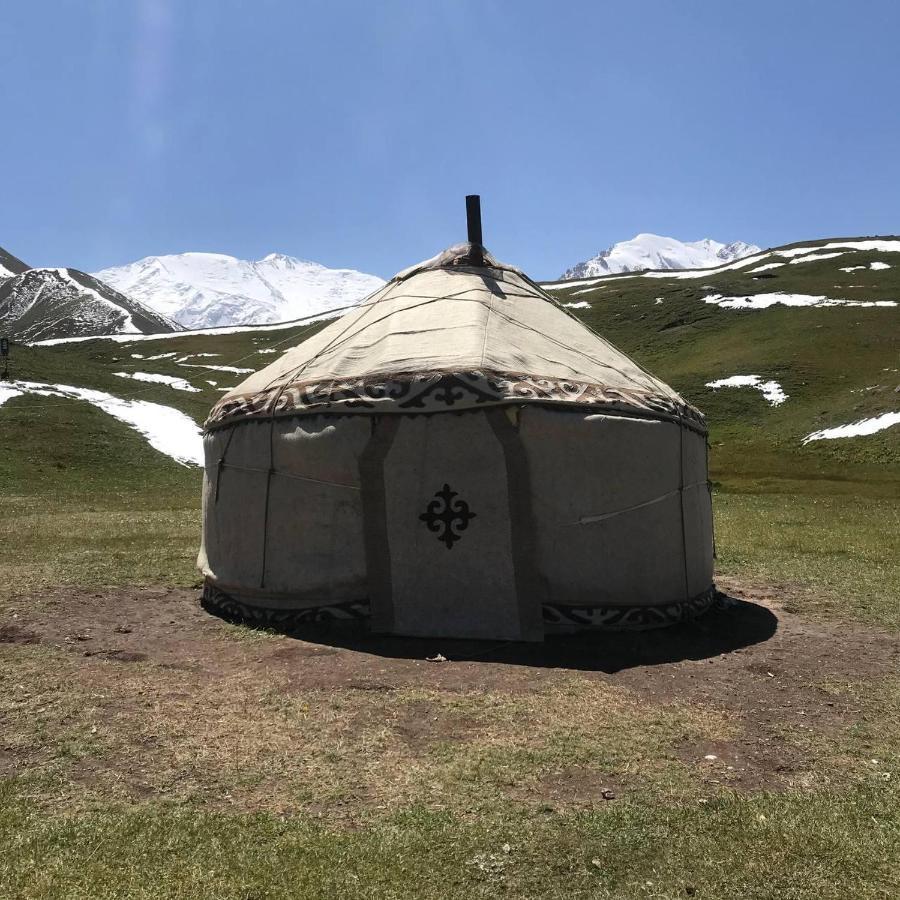 Pamir Nomad Yurt Camp Kara-Kavak Exterior foto
