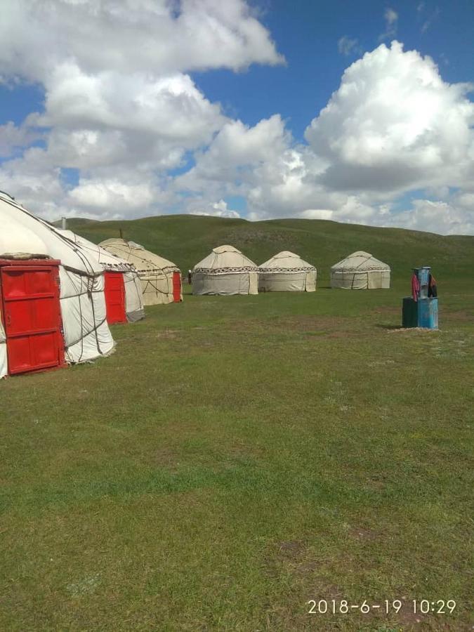 Pamir Nomad Yurt Camp Kara-Kavak Exterior foto